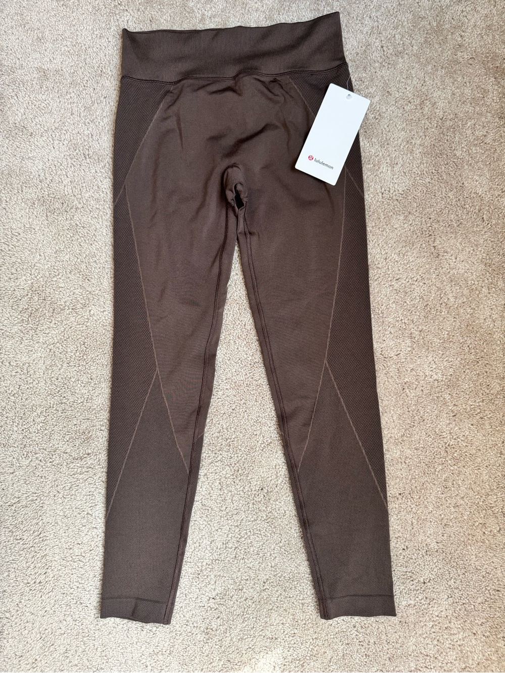 🤎 Lululemon Get Low HR Training Tight 25” – Sequoia | Size 6